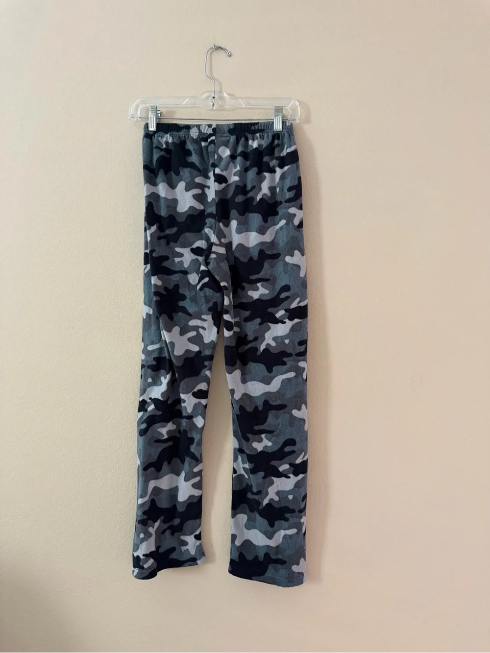 The Children's Place Black and Gray Camo Fleece PJ Pants